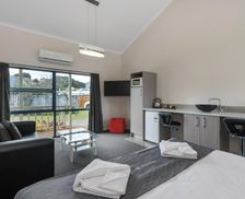 New Zealand Auckland Region Matakana vacation rental compare prices direct by owner 17688998