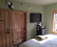 United States Michigan Munising vacation rental compare prices direct by owner 14725808