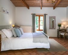 France Provence-Alpes-Côte d'Azur Le Barroux vacation rental compare prices direct by owner 19414347