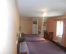 France Auvergne Saurier vacation rental compare prices direct by owner 13630639