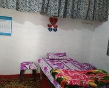 India Madhya Pradesh Khajurāho vacation rental compare prices direct by owner 13739841