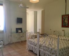 Italy Veneto Crespano del Grappa vacation rental compare prices direct by owner 18700217