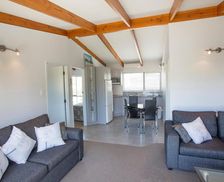 New Zealand Waikato Whangamata vacation rental compare prices direct by owner 14364418