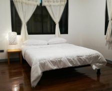 Thailand Uthai Thani Province Ban Khok Mo vacation rental compare prices direct by owner 13927210