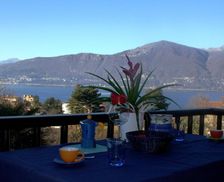 Italy Lombardy Porto Valtravaglia vacation rental compare prices direct by owner 26931320