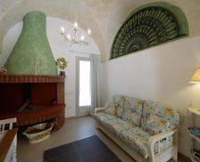 Italy Apulia Erchie vacation rental compare prices direct by owner 26340033