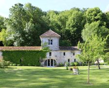 France Aquitaine Saint-Jean-de-Blaignac vacation rental compare prices direct by owner 18265732