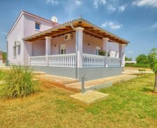 Croatia Istria Pula vacation rental compare prices direct by owner 14827928