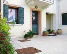 Italy Veneto Treviso vacation rental compare prices direct by owner 15030651