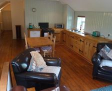 United Kingdom Staffordshire Leek vacation rental compare prices direct by owner 12920005