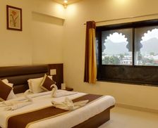 India Rajasthan Udaipur vacation rental compare prices direct by owner 14579660