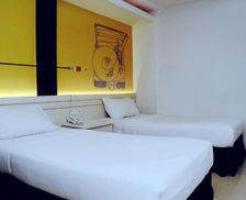 Indonesia East Java Sidoarjo vacation rental compare prices direct by owner 26837598