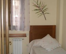 Spain Castilla-La Mancha Sigüenza vacation rental compare prices direct by owner 16314421