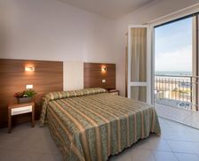 Italy Emilia-Romagna Lido di Savio vacation rental compare prices direct by owner 15004358
