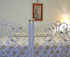 Italy Veneto Crespano del Grappa vacation rental compare prices direct by owner 18247624