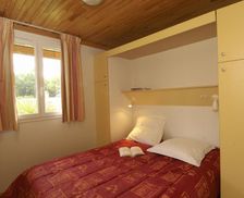 France Aquitaine Villandraut vacation rental compare prices direct by owner 15906855