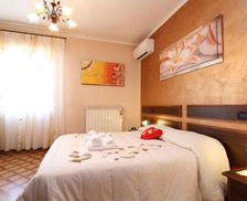 Italy Tuscany Pontedera vacation rental compare prices direct by owner 16068737