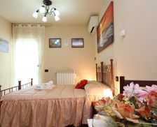 Italy Tuscany Pontedera vacation rental compare prices direct by owner 13822167