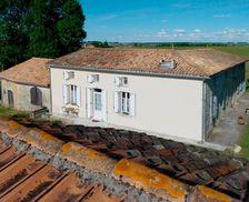 France Nouvelle-Aquitaine Ozillac vacation rental compare prices direct by owner 29861927