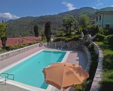 Italy Lombardy Tremosine Sul Garda vacation rental compare prices direct by owner 15001740