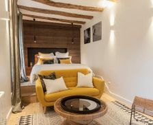 France Burgundy Cluny vacation rental compare prices direct by owner 16068613