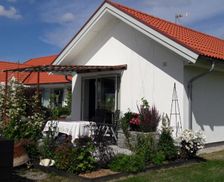 Sweden Tjörn Klövedal vacation rental compare prices direct by owner 13608072