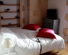 France Aquitaine Saint-Michel-de-Montaigne vacation rental compare prices direct by owner 14338653