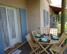 France Provence-Alpes-Côte d'Azur Châteauneuf-Val-Saint-Donat vacation rental compare prices direct by owner 14041137