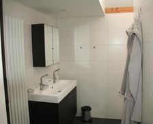 Netherlands Zuid-Holland Zuidland vacation rental compare prices direct by owner 13646858