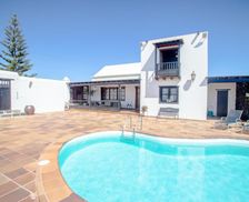 Spain Lanzarote El Islote vacation rental compare prices direct by owner 12083847