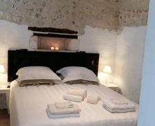 France Aquitaine Cherval vacation rental compare prices direct by owner 13618213