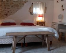 France Aquitaine Cherval vacation rental compare prices direct by owner 13011285