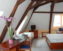 France Pays de la Loire La Suze-sur-Sarthe vacation rental compare prices direct by owner 13780692