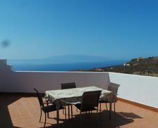 Spain Tenerife Adeje vacation rental compare prices direct by owner 15905758