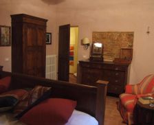 Italy Tuscany Montopoli in Val dʼArno vacation rental compare prices direct by owner 14769063