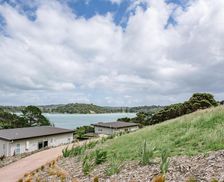 New Zealand Waiheke Island Te Whau Bay vacation rental compare prices direct by owner 13749357