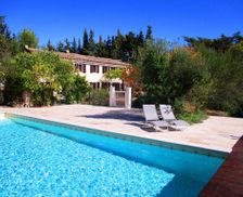 France Languedoc-Roussillon Uzès vacation rental compare prices direct by owner 18527407