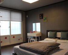 South Korea Gangwon-Do Sokcho vacation rental compare prices direct by owner 14241177