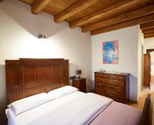 Italy Lombardy Monasterolo del Castello vacation rental compare prices direct by owner 26736192