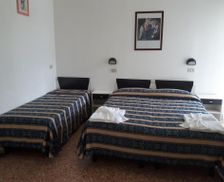 Italy Emilia-Romagna Lido di Savio vacation rental compare prices direct by owner 26783203