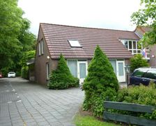 Netherlands Groningen Province Bad-Nieuweschans vacation rental compare prices direct by owner 13637436