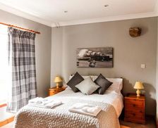 United Kingdom Dorset Lyme Regis vacation rental compare prices direct by owner 18959865