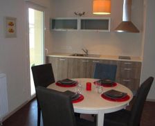 France Auvergne Vichy vacation rental compare prices direct by owner 17743681