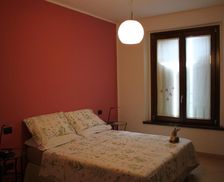 Italy Emilia-Romagna Soragna vacation rental compare prices direct by owner 14309120