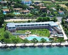 Italy Veneto Lazise vacation rental compare prices direct by owner 14688170