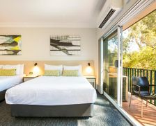 Australia New South Wales Rooty Hill vacation rental compare prices direct by owner 14146351