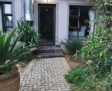 South Africa Gauteng Kempton Park vacation rental compare prices direct by owner 16011624