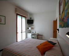 Italy Marche Marotta vacation rental compare prices direct by owner 16094587