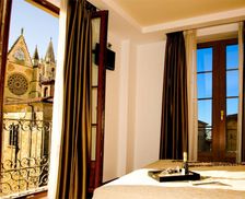 Spain Castile and Leon León vacation rental compare prices direct by owner 14540968