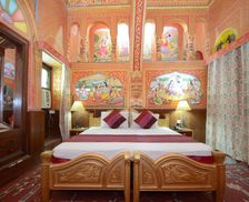 India Rajasthan Mandāwa vacation rental compare prices direct by owner 13700036